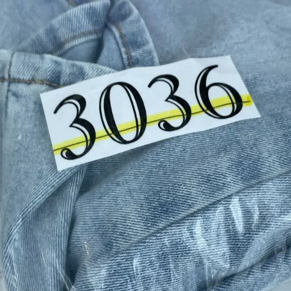 Frye Womens Stevie Wash Jeans Size 10/30 Light Blue Mid-Rise Cropped NWT 3036 - Picture 11 of 12